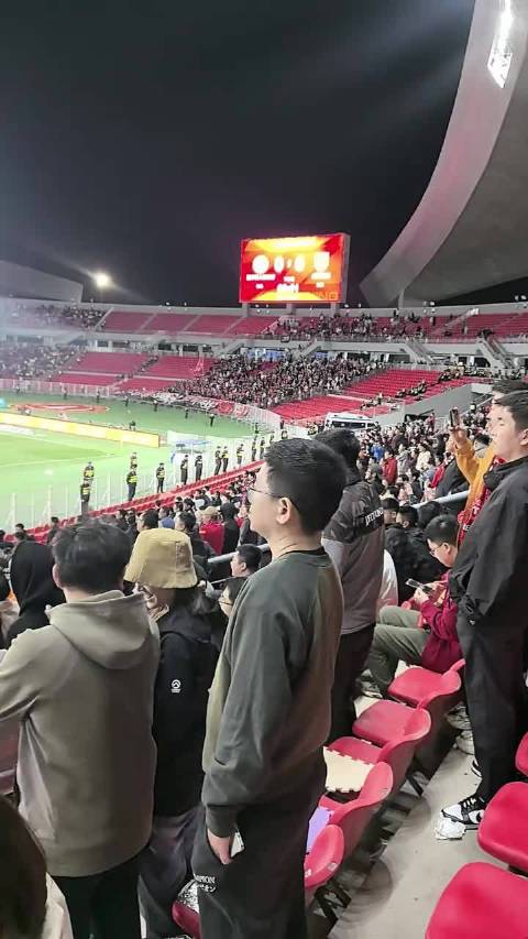 费利佩补时倒钩绝杀，成都蓉城1-0险胜辽宁铁人