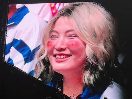 光良温柔回应徐良：那位误购门票却依然奔赴现场的女生，已如约而至