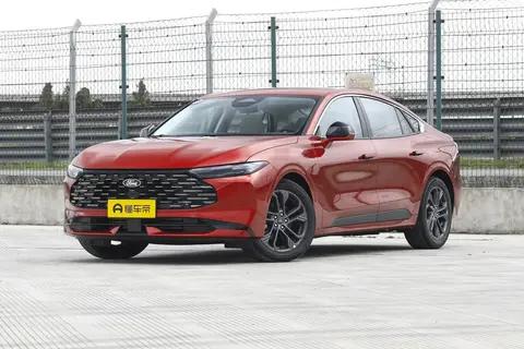 2026 款福特新蒙迪欧 2.0T:261 马力 + 2945mm 轴距，家用通勤双在线