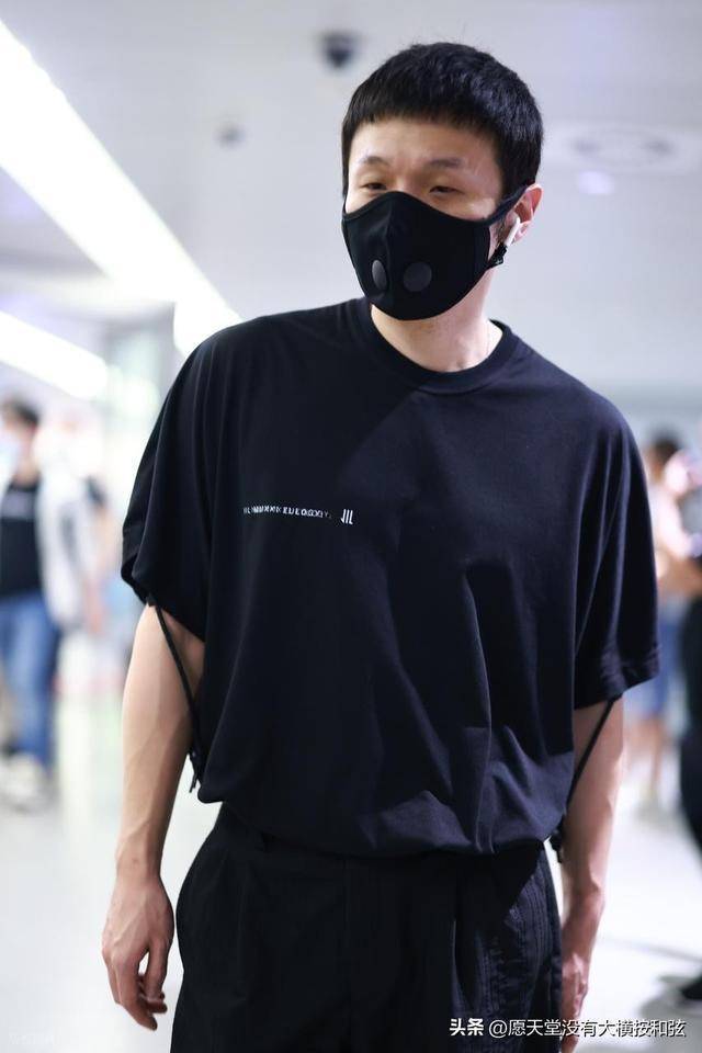 一首歌的音乐版权到底怎么赚钱?李荣浩版权费什么级别?千万每年_李白_收入_支付费用