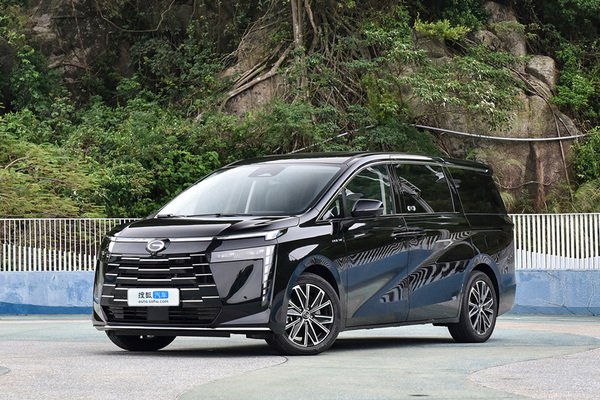 【E8 PHEV】2024款 150km 龙腾星夜版 -广汽传祺-汽车
