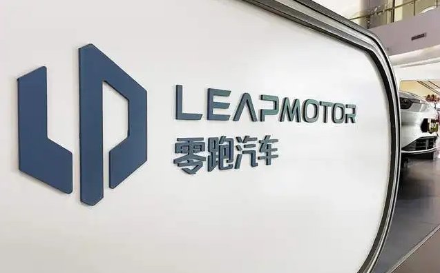 三年亏掉48亿，零跑汽车距离领跑还有多远？ 正观新闻
