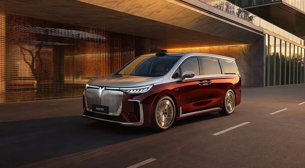 2026款岚图梦想家官图发布！华为智驾系统或加持 | BitAuto