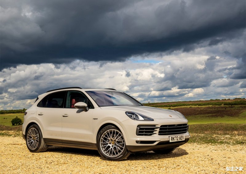 实拍保时捷Cayenne E-Hybrid,配2.0T电机,综合表现如何?