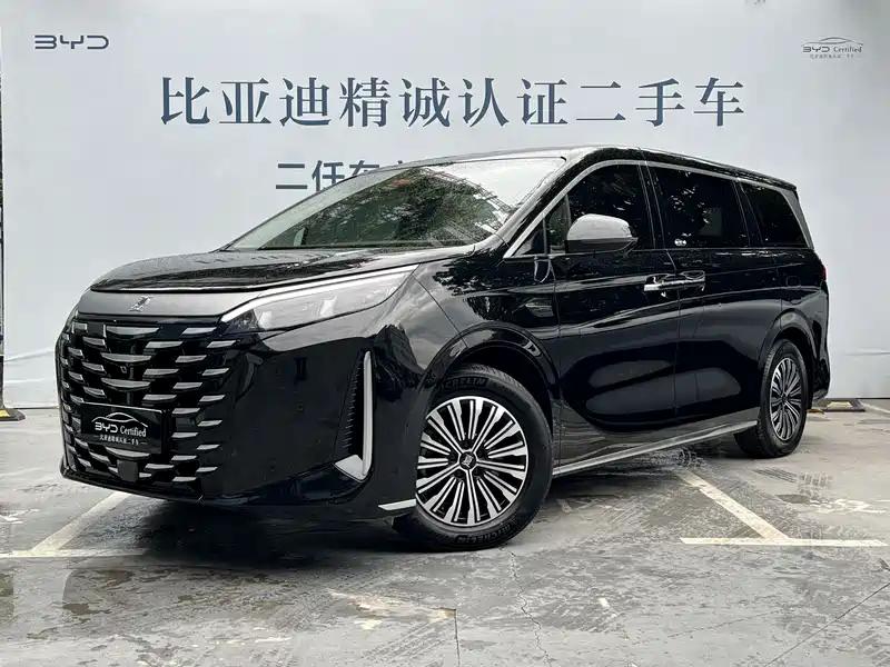 19万多拿下二手比亚迪夏,2025款行驶5000公里,流畅自然