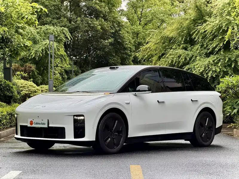 杭州理想汽车理想i6二手车 2025款,优惠特价23.6万