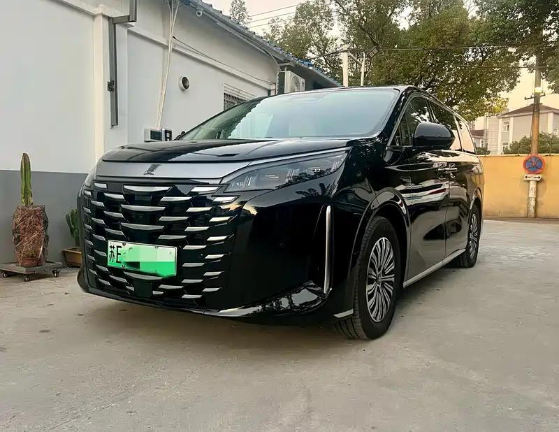 2025款比亚迪夏二手车,精致细腻,诚意价21.88万