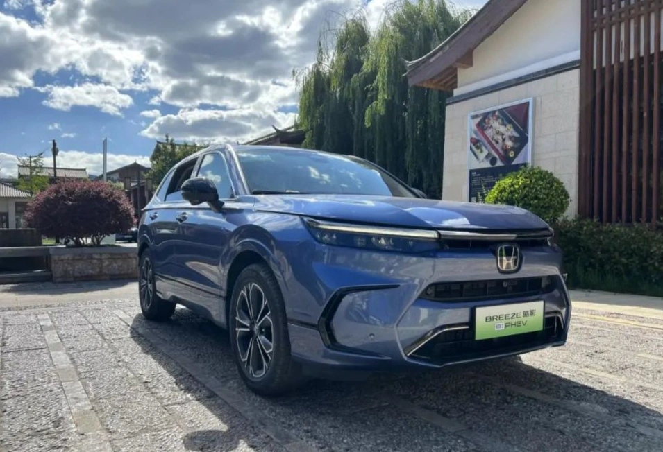 “被遗忘”的合资插混SUV，从22.59万降到13万多，可惜无人识货！
