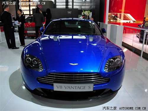 阿斯顿马丁V8 Vantage S售:298万起
