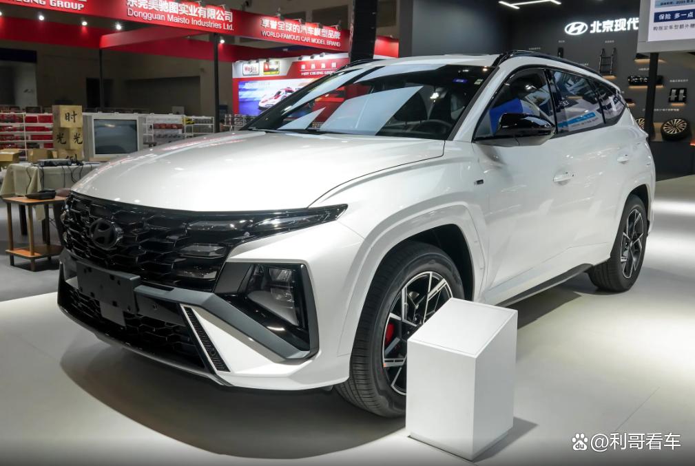2026款现代途胜实测：10万级合资SUV闭眼入？空间油耗都在线