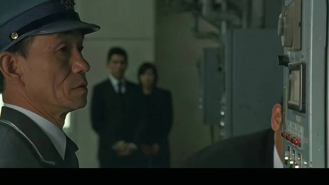 电影《入殓师》诠释生死观：死亡是门守门人温柔道别