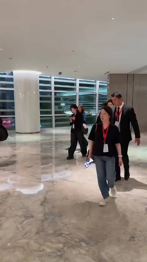 刘诗诗 "刘诗诗太美了 "完美好身材 非常的漂亮