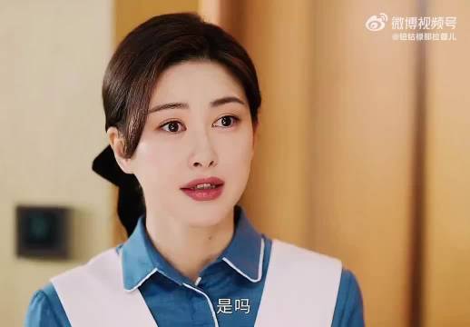 钟汉良朱珠主演蜜语纪首播，职场新人陷尴尬境遇