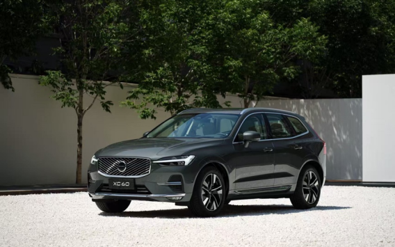 沃尔沃全新XC60上市，限时价25.49万元起 — 新京报