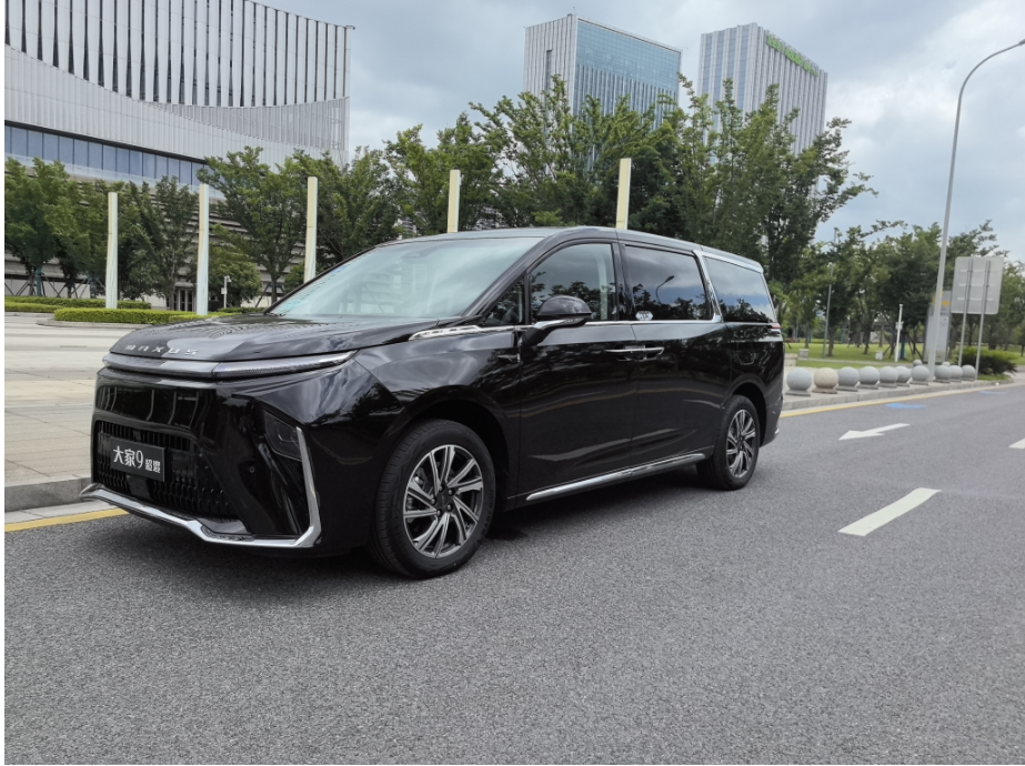 硬核家庭新能源MPV 首试上汽大通MAXUS“大家”系超混版 -汽车头条新车频道