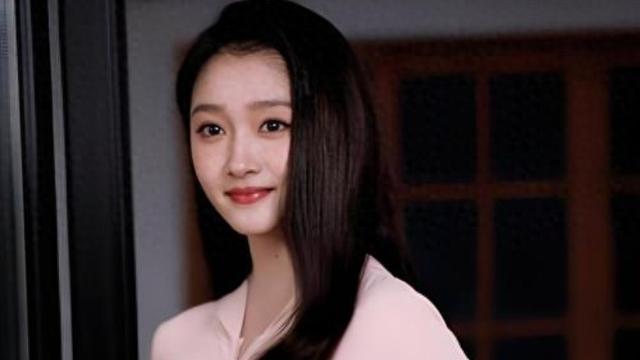 关晓彤林一三搭新剧开机，影剧联动模式打造奇幻爱情悬疑力作_晨曦娱乐