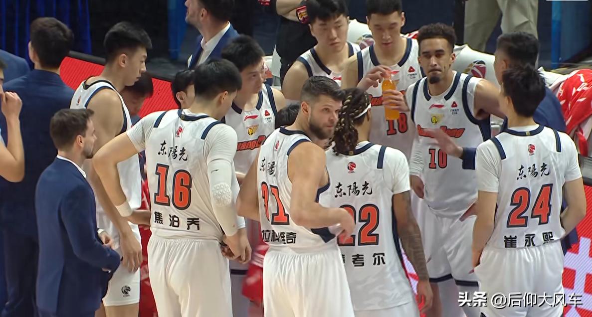 0-1北京！广东输在哪？数据一目了然，2人在拖后腿，板凳得分辣眼