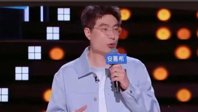 气愤 | F1车手在逃命，你在编广告？这样的段子，不好笑！