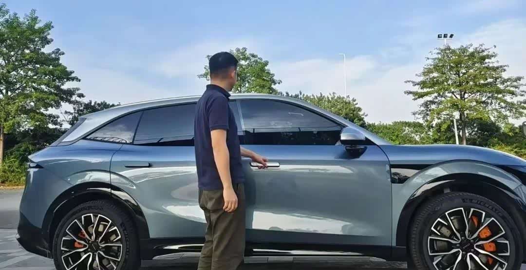 我为啥放弃智己LS6和阿维塔07，最终买了极氪7X？