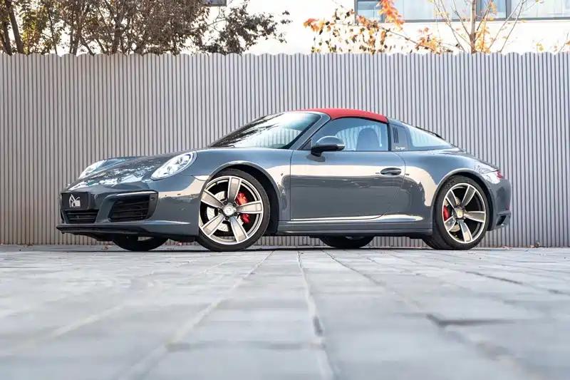 2016款保时捷911二手车,超豪华硬朗有型,特价73.5万