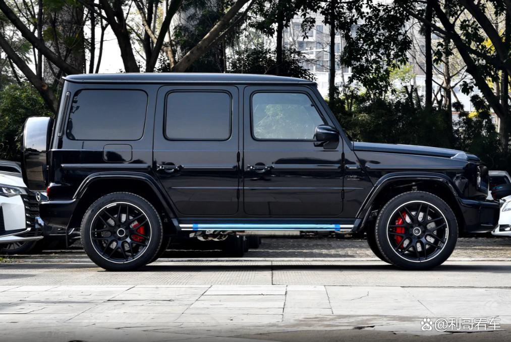 2026款梅赛德斯-AMG G 63全方位测评:经典越野图腾,性能与豪华双向进阶