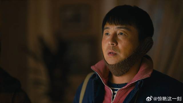 秉昆对首长有恩 首长亲自请秉昆吃饭，车间同时跟着沾光