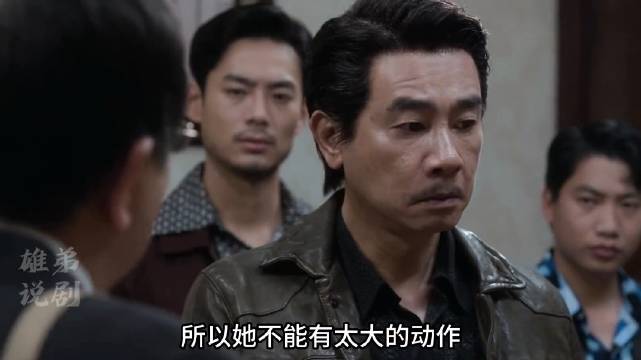 陈小春多年后再次当上男主，扮演一个黑老大，演技到位看着过瘾