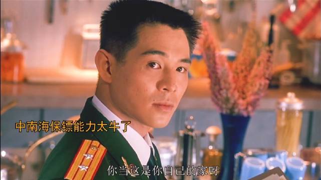 李连杰巅峰之作，军装平头帅到无解