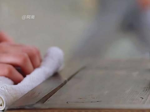 星爷嘲讽了所有，唯独没有嘲讽爱情