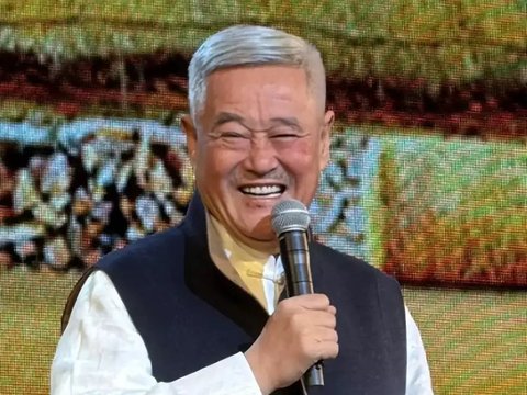 68岁赵本山为何隐退：脑血管疾病缠身多年，如今培养徒弟传承曲艺