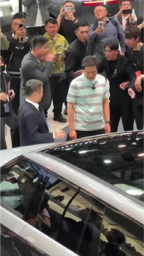 为什么何小鹏和雷军执着于造大型豪华SUV？