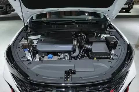 长安逸动PLUS 1.4T:10万级家轿“动力小钢炮”