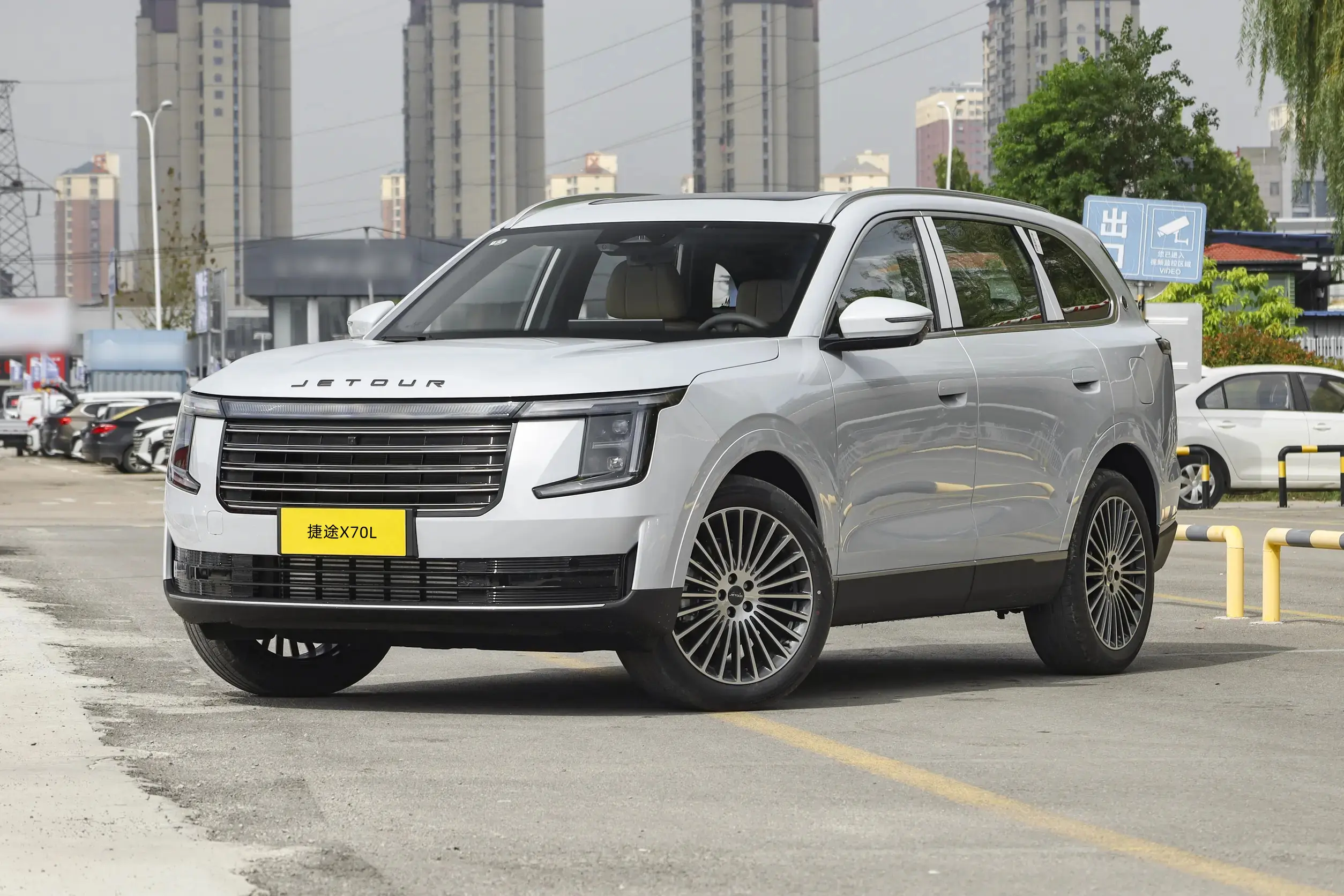 磁悬浮豪华电七座SUV,2026款捷途X70L能适配家庭用车需求吗?