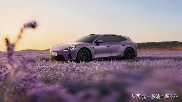把技术落到用车里，启境 GT7 的配置能带来哪些体验提升？|底盘|座舱|启境gt7_订阅