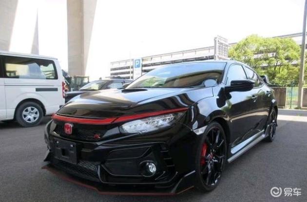 新款本田思域TYPE-R：极致驾驶乐趣的完美呈现