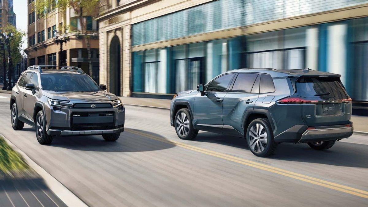 第六代丰田RAV4首次亮相，全系混动 | BitAuto