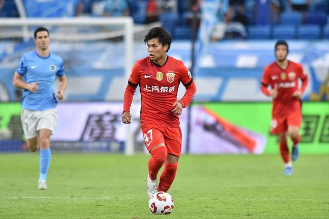 深圳新鹏城1-2上海海港，赛后评分：上海海港10号排第一