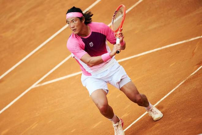 ATP罗马大师赛：张之臻错失赛点遭逆转，无缘挑战兹维列夫