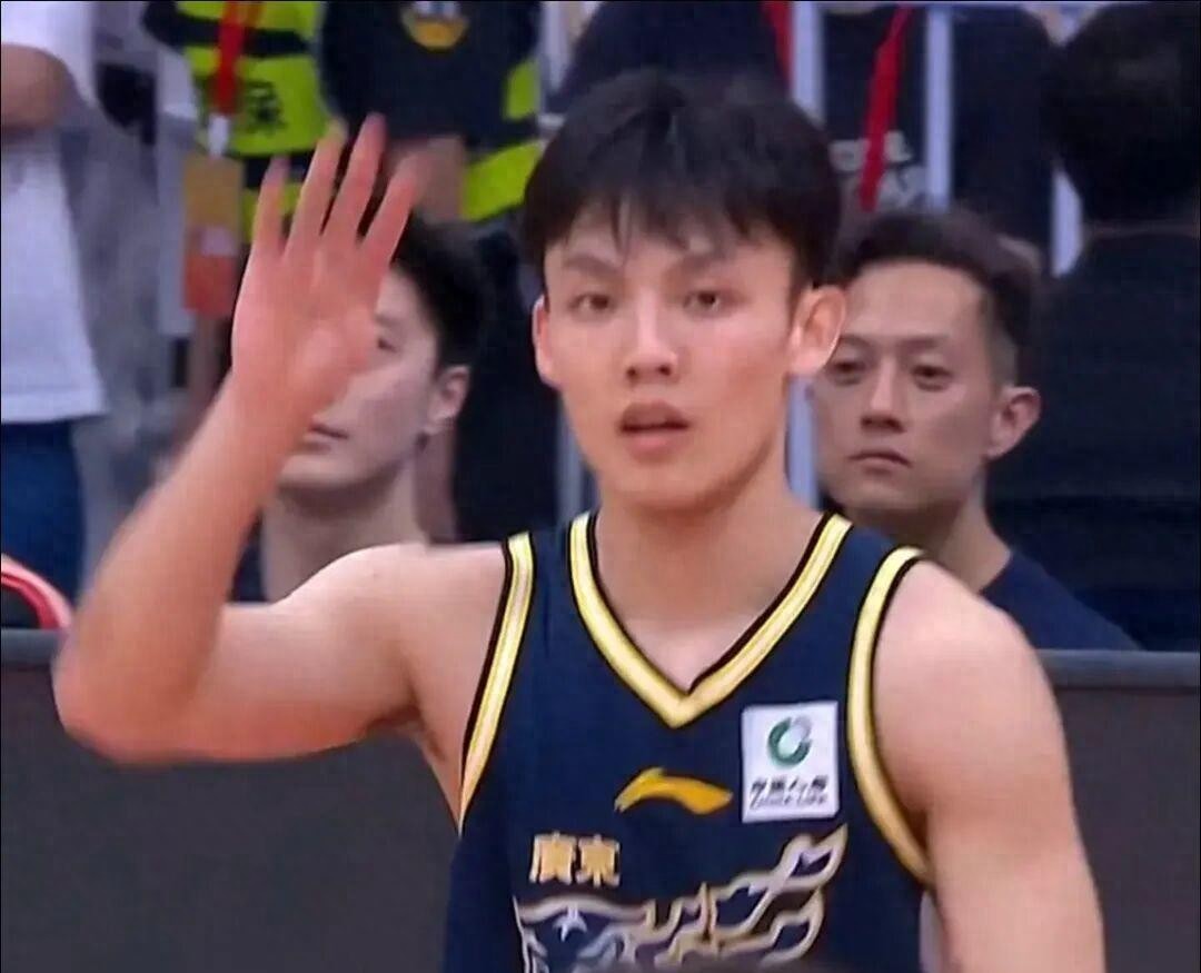 广东逆转晋级后风起,徐杰护师、徐昕试训、外援伤情