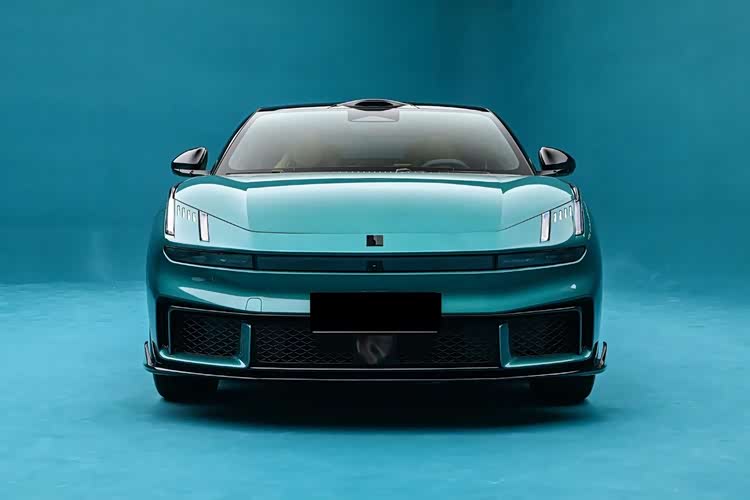 领克10量产下线！900V+碳纤维尾翼，20万级纯电性能轿车新标杆
