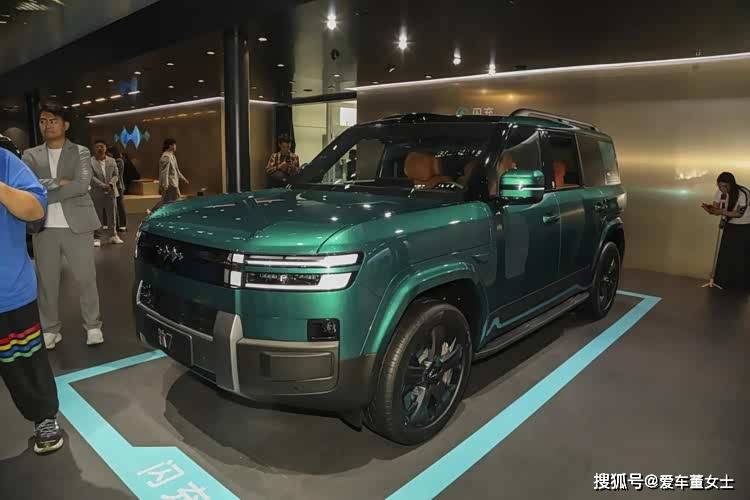 方程豹钛7 EV闪充版：配置推荐+产品力分析，入手前请一定要知晓！_汽车
