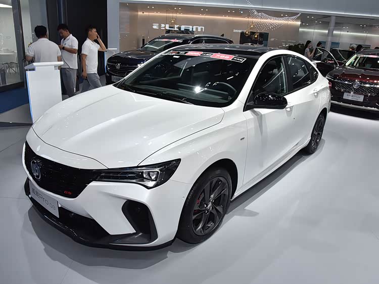 别克威朗Pro全系1.5T油耗6.05L,但后排舒适性拖后腿
