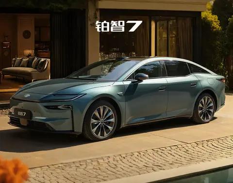 最便宜的D级车?售价20万级,D级车也要卷起来了?