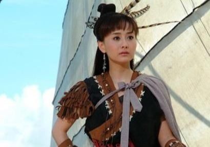 灵汐演的短剧叫什么(灵汐(张凌赫饰)参演的短剧苍兰诀,角色塑造与剧集破圈现象解析)