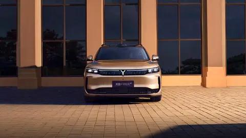 增程中大型SUV，续航1357km，空悬魔毯都有，体验岚图FREE+