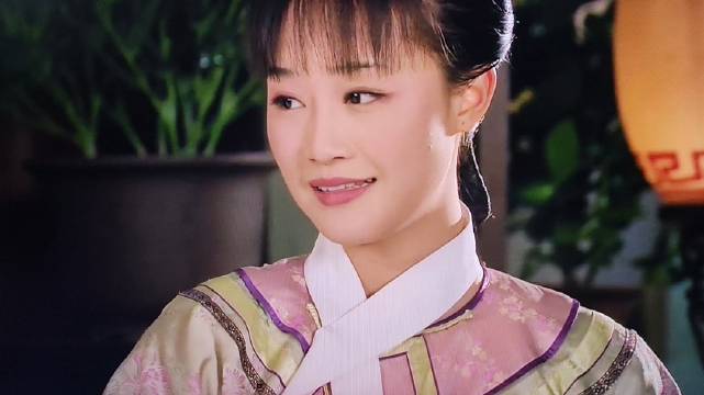 浣碧试探性的问甄嬛去见眉姐姐顺不顺利