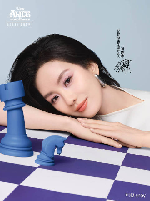 国民品质演员@刘诗诗 携手顶级彩妆品牌