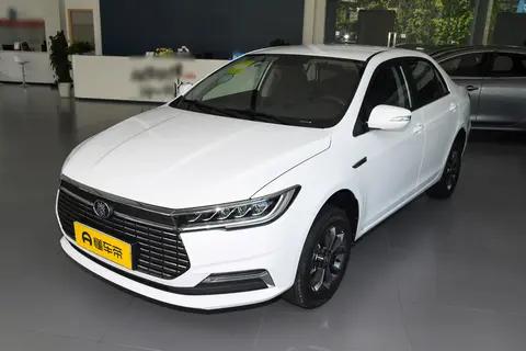 深度体验比亚迪秦EV:时尚外观,实用配置,10万级纯电轿车优选