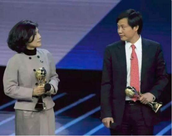 2018余额已不足,还记得何小鹏和李斌打过的赌吗?