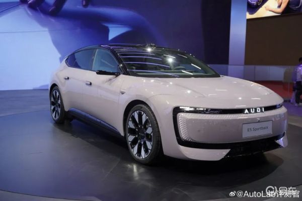 奥迪E5 Sportback轴距为2915mm